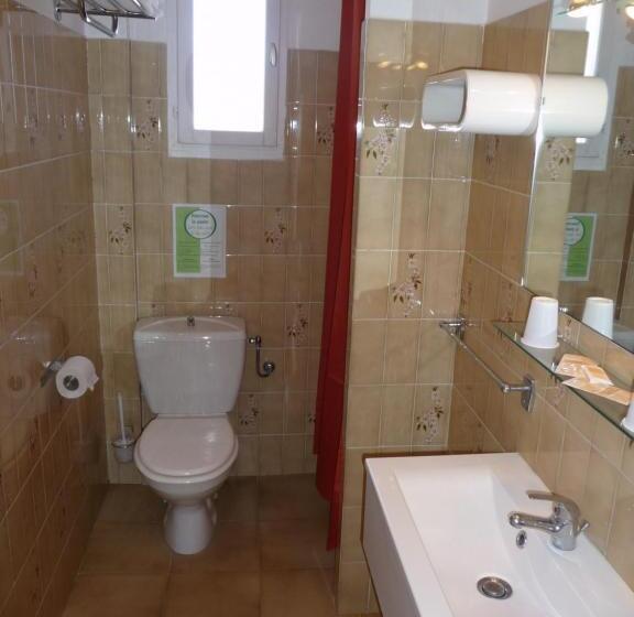Номер Стандарт с Террасой, Hôtel Les Eucalyptus