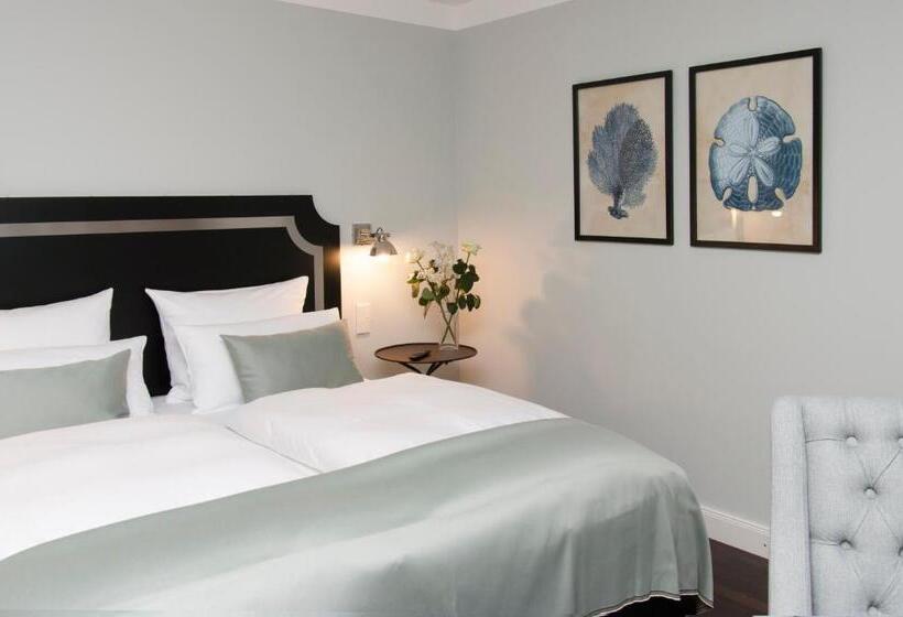 اتاق استاندارد با بالکن, Im Hof