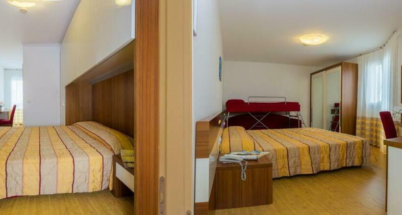 패밀리 스위트, Palma De Majorca