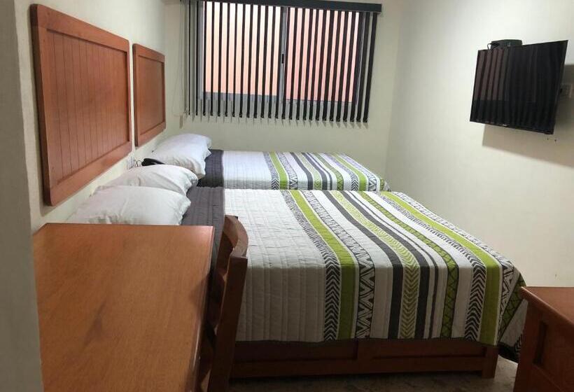 デラックスルーム, Pastora