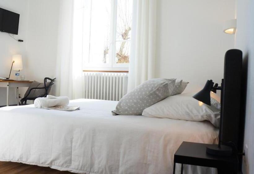 プレミアムルーム, Savel