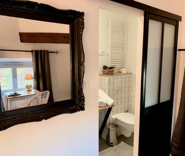 スタンダードルーム, Savel