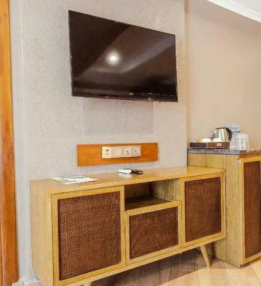 デラックスルーム, Tanga Beach Resort & Spa