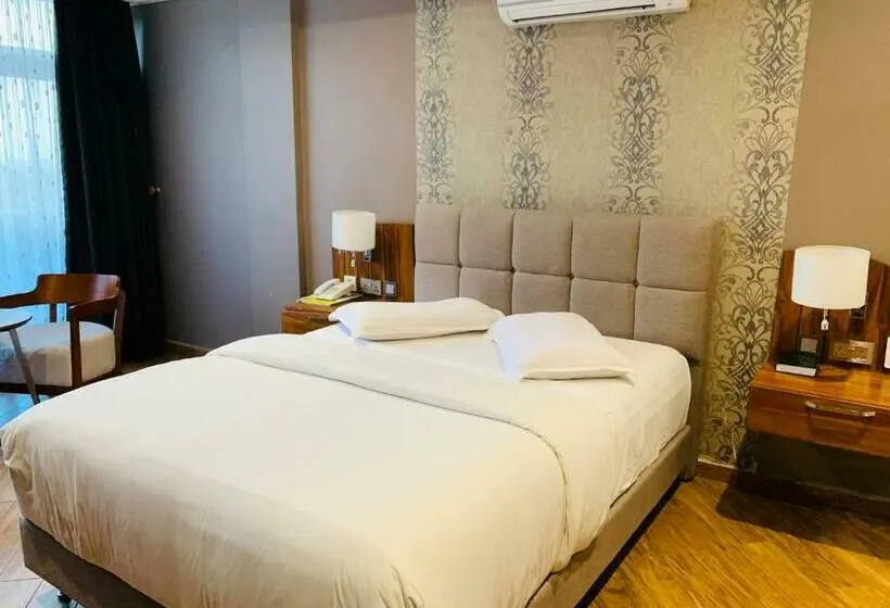 デラックスルーム, Tanga Beach Resort & Spa
