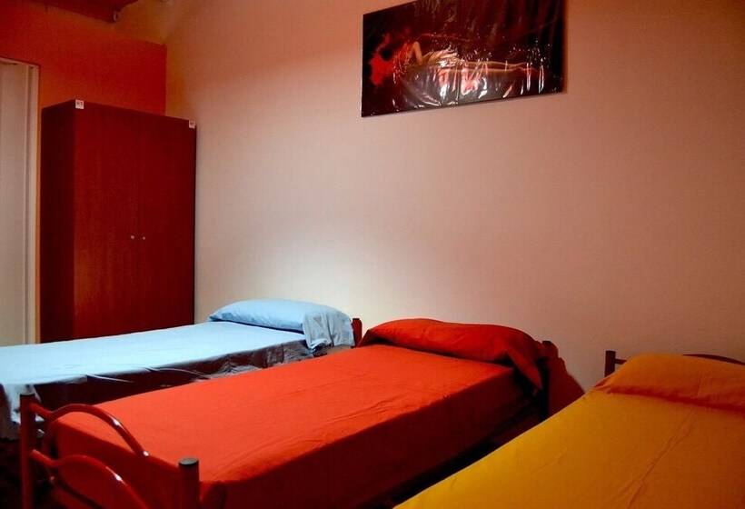 Cama en Habitación Compartida, Ostello Salento