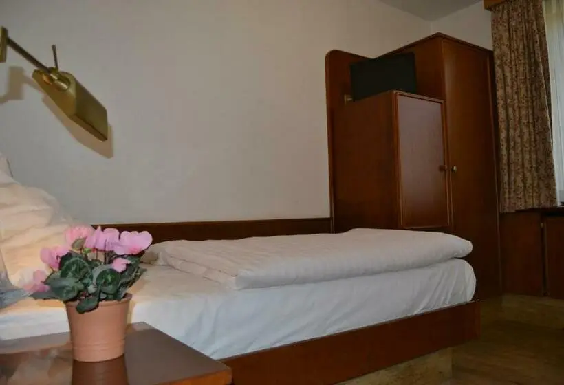 スタンダードシングルルーム, Top Hotel Garni, Modus Hotelbetriebe Gmbh