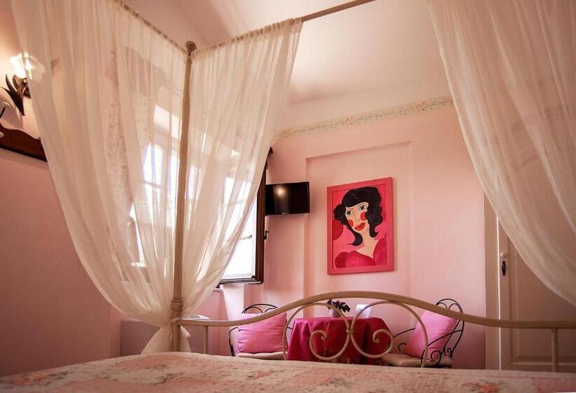 Номер Стандарт Четырехместный Совместный Санузел, B&b 8380 Saturnia Terme