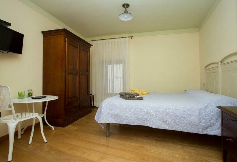 اتاق استاندارد, B&b Da Toi