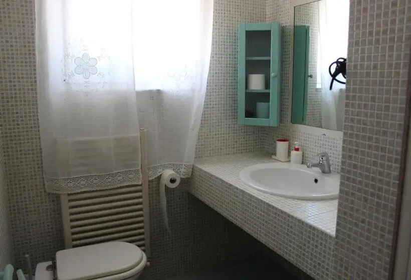 اتاق لوکس, B&b Pizzo Cannicchio