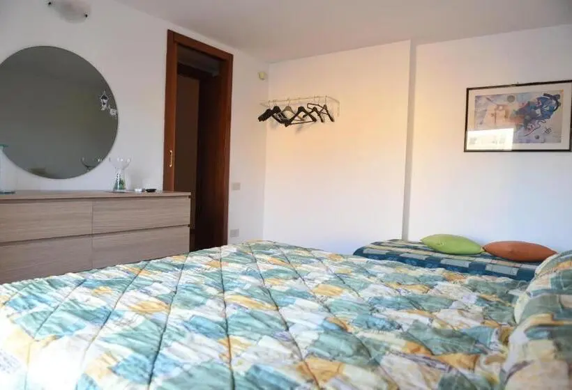 اتاق لوکس, B&b Pizzo Cannicchio