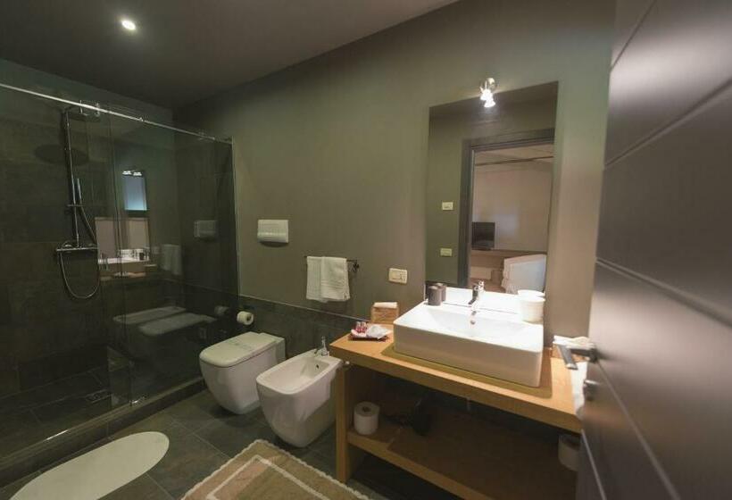 غرفة قياسية مزوَّدة بتراس, Agriturismo Locanda Del Pesco