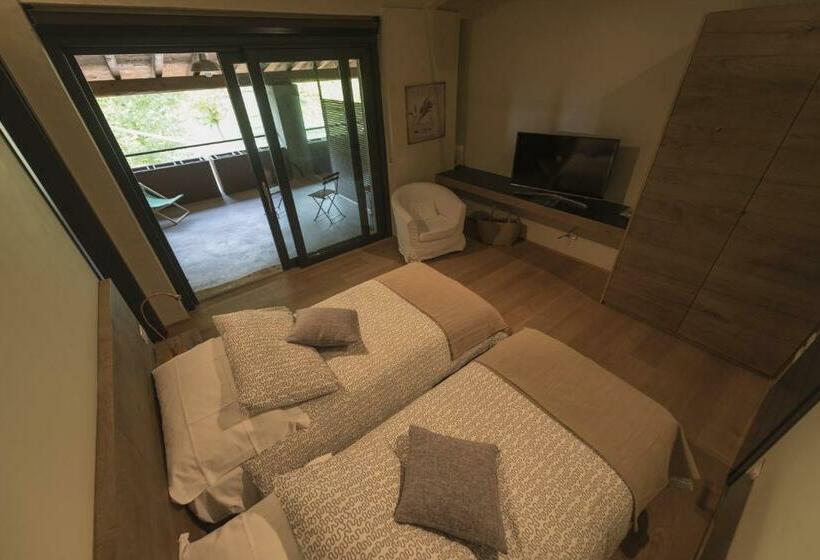 غرفة قياسية مزوَّدة بتراس, Agriturismo Locanda Del Pesco