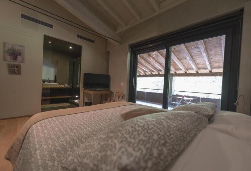 غرفة قياسية مطلة على الجبل, Agriturismo Locanda Del Pesco