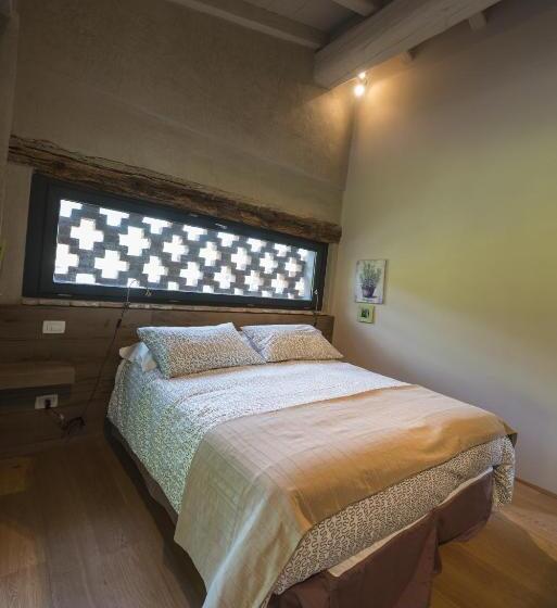 غرفة قياسية مزوَّدة بتراس, Agriturismo Locanda Del Pesco