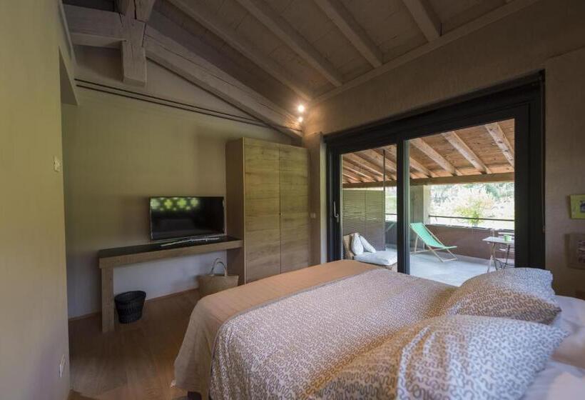 غرفة قياسية مزوَّدة بتراس, Agriturismo Locanda Del Pesco