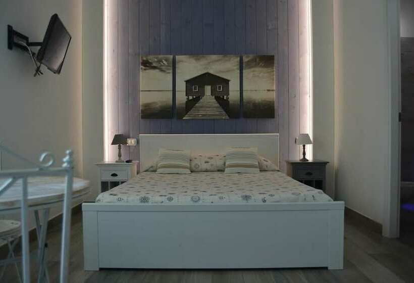 غرفة سوبيريور ثلاثية, Beatrice Home