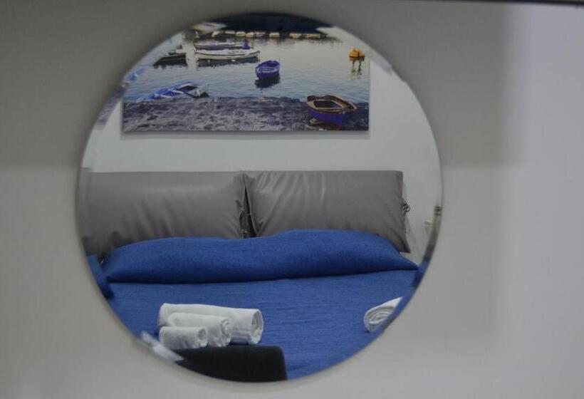 غرفة ديلوكس, Beatrice Home