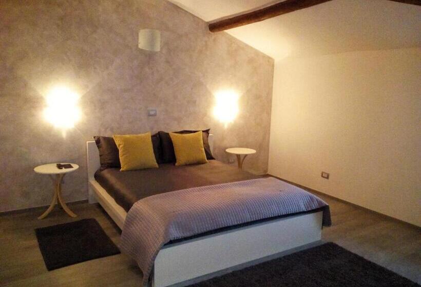 Номер Стандарт Вид на Сад, H5 5h Luxury Room