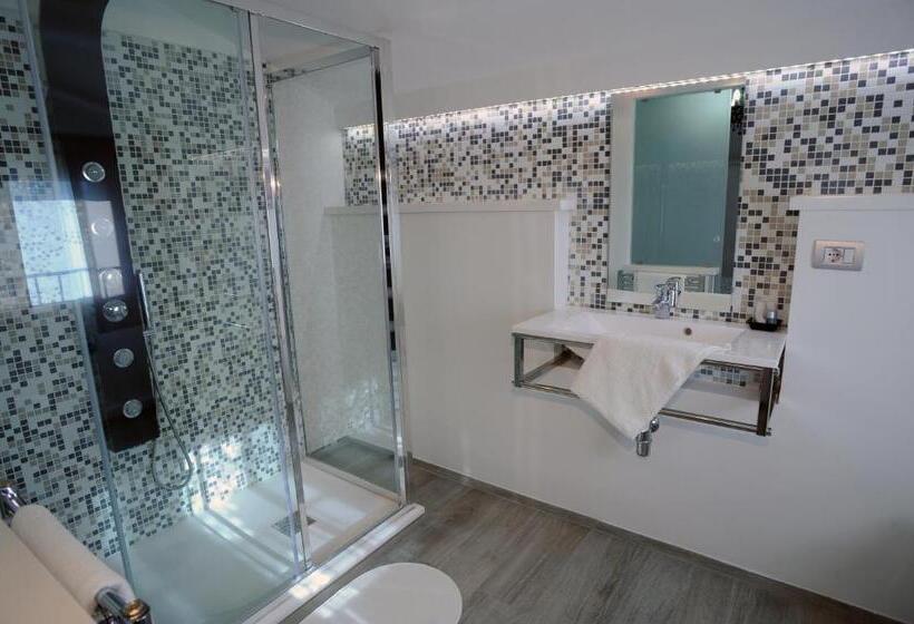 豪华房间, H5 5h Luxury Room