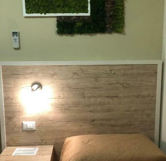 חדר סטנדרט יחיד, Centrale