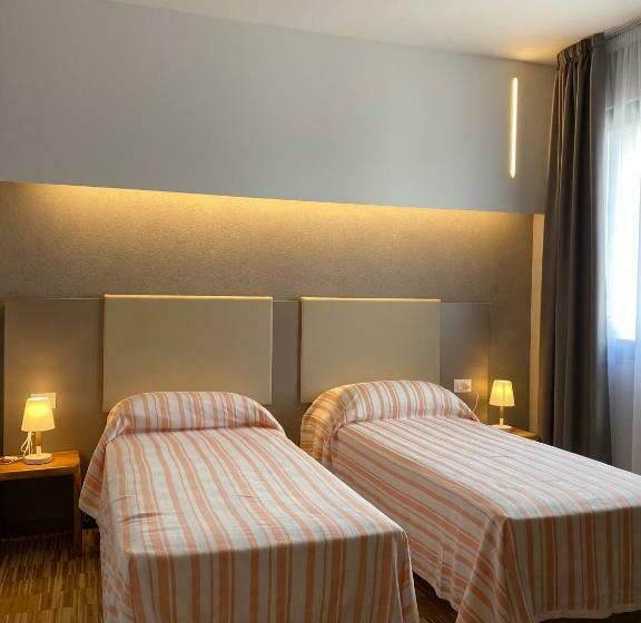 スタンダードシングルルーム, Delta Park