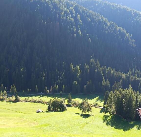 デラックスファミリールーム, Gasthof Innerwalten