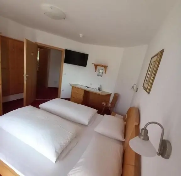 Deluxe-perhehuone, Gasthof Innerwalten