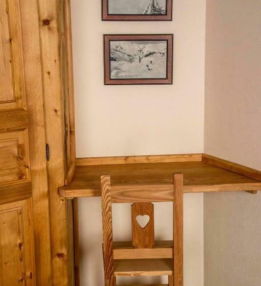 חדר סטנדרט עם מרפסת, Le Petit Fenestrelle