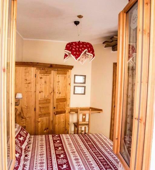 חדר סטנדרט עם מרפסת, Le Petit Fenestrelle