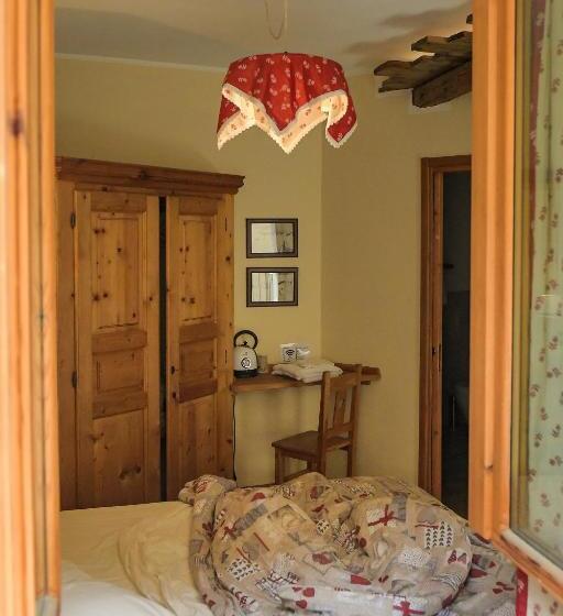 חדר סטנדרט עם מרפסת, Le Petit Fenestrelle