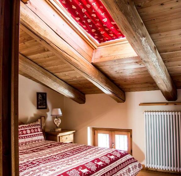 סוויטה משפחתית, Le Petit Fenestrelle