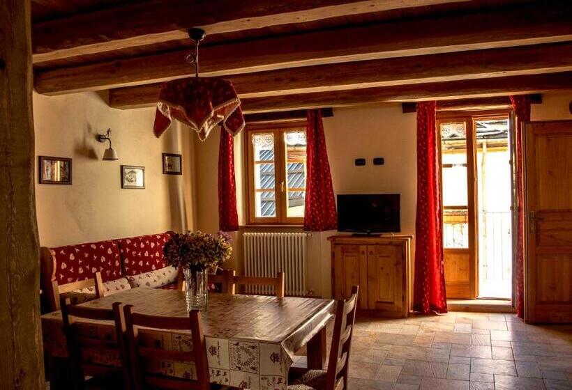 סוויטה משפחתית, Le Petit Fenestrelle