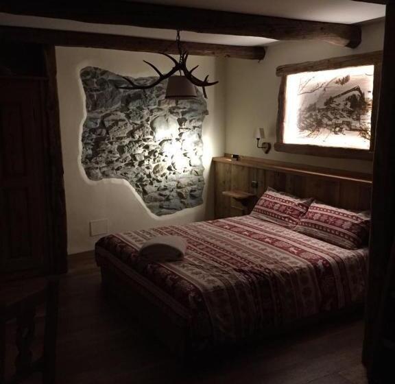 חדר סטנדרט לארבעה, Le Petit Fenestrelle