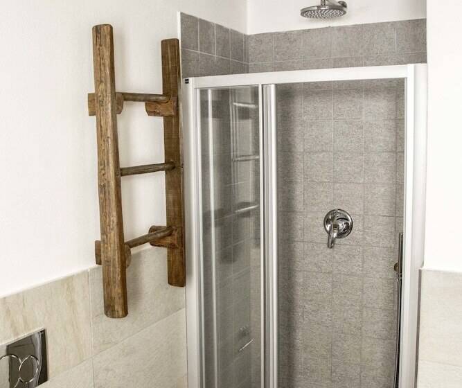 דירת דופלקס בת חדר שינה 1, Le Petit Fenestrelle