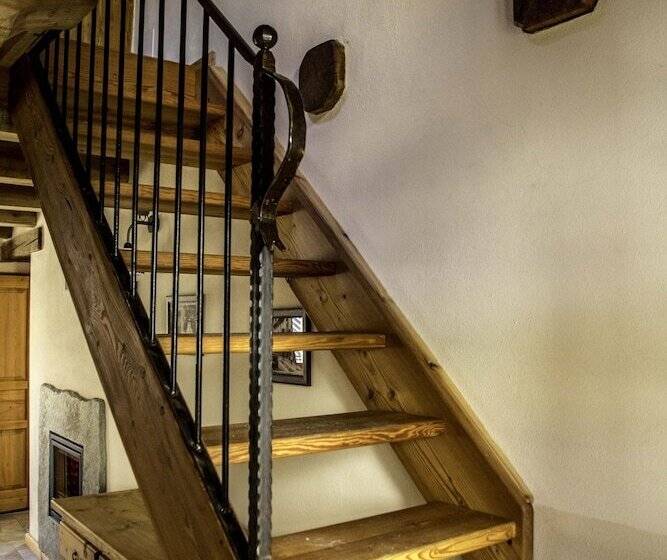 דירת דופלקס 2 חדרי שינה, Le Petit Fenestrelle