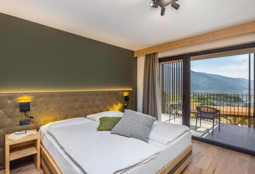 غرفة قياسية رباعية, Miravalle