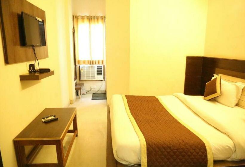 חדר דלוקס, Sagun