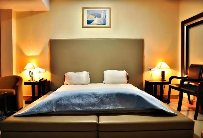 Quarto Estandar, Unite