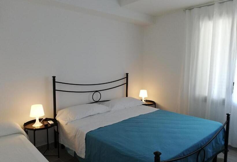 스탠다드 트리플 룸, Akron B&b