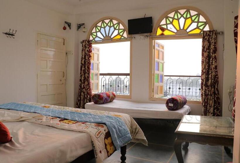 Deluxerum Sjöutsikt, Dreamyard Udaipur