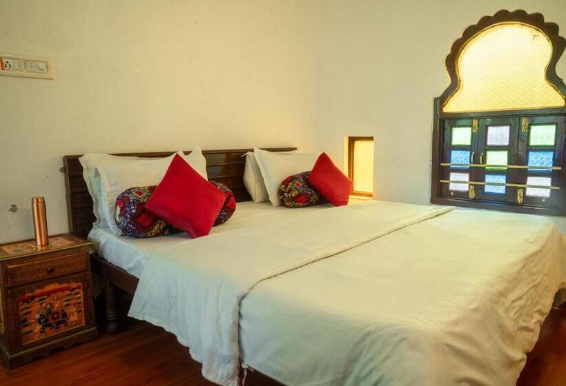 Ekonomiskt Rum, Dreamyard Udaipur