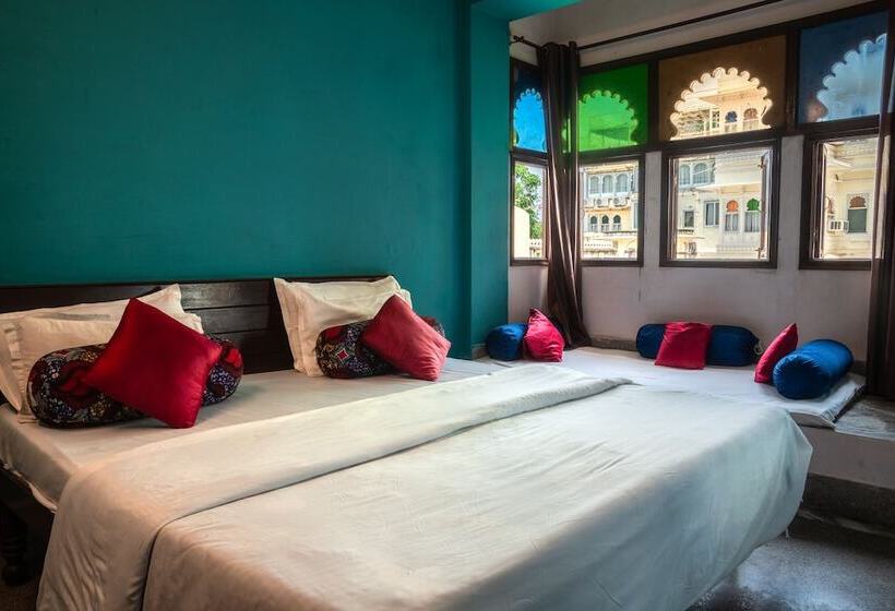 Ekonomiskt Rum, Dreamyard Udaipur