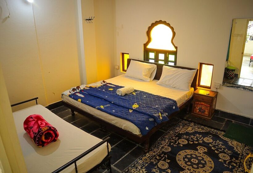 Ekonomiskt Rum, Dreamyard Udaipur