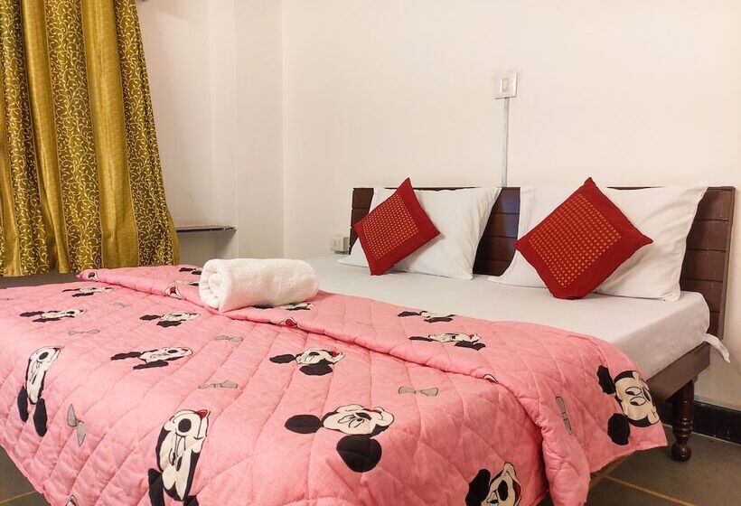 Deluxe Rum, Dreamyard Udaipur