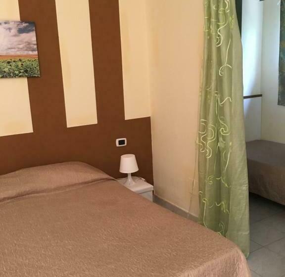 חדר סטנדרט לשלושה, B&b Baia Dello Stretto