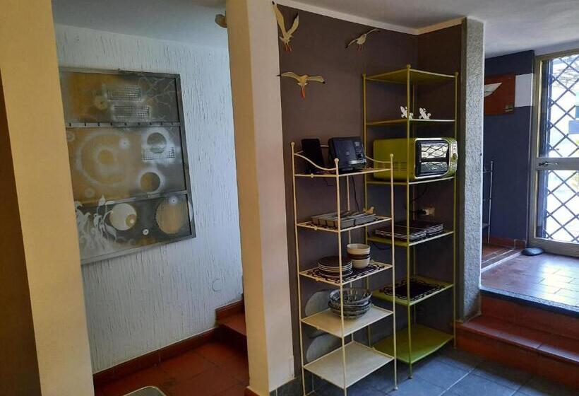 شقة غرفة واحدة مطلة على البحر, Le Terre Del Drago Apartment