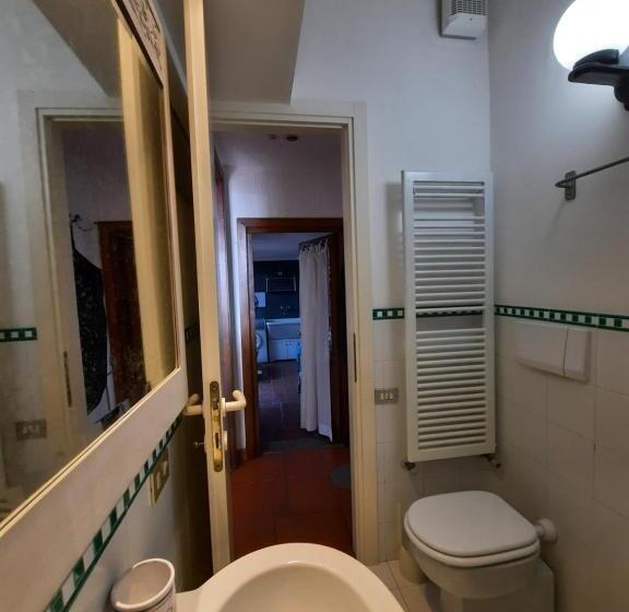 شقة غرفة واحدة مطلة على البحر, Le Terre Del Drago Apartment