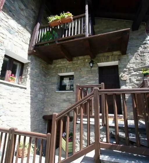 اتاق لوکس با چشمانداز, Relais Des Elfes