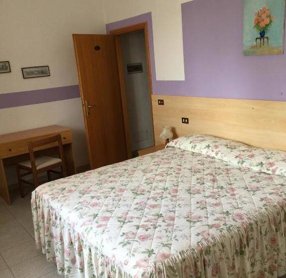 스탠다드 룸, Albergo Ristorante La Torretta