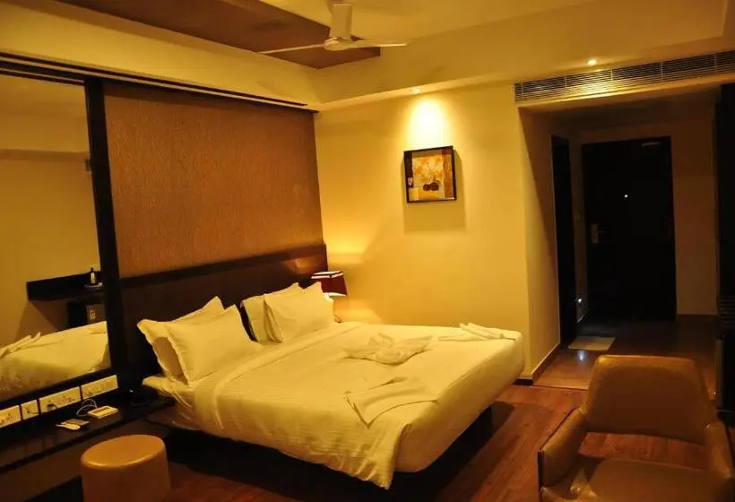 Quarto Club, Atrium